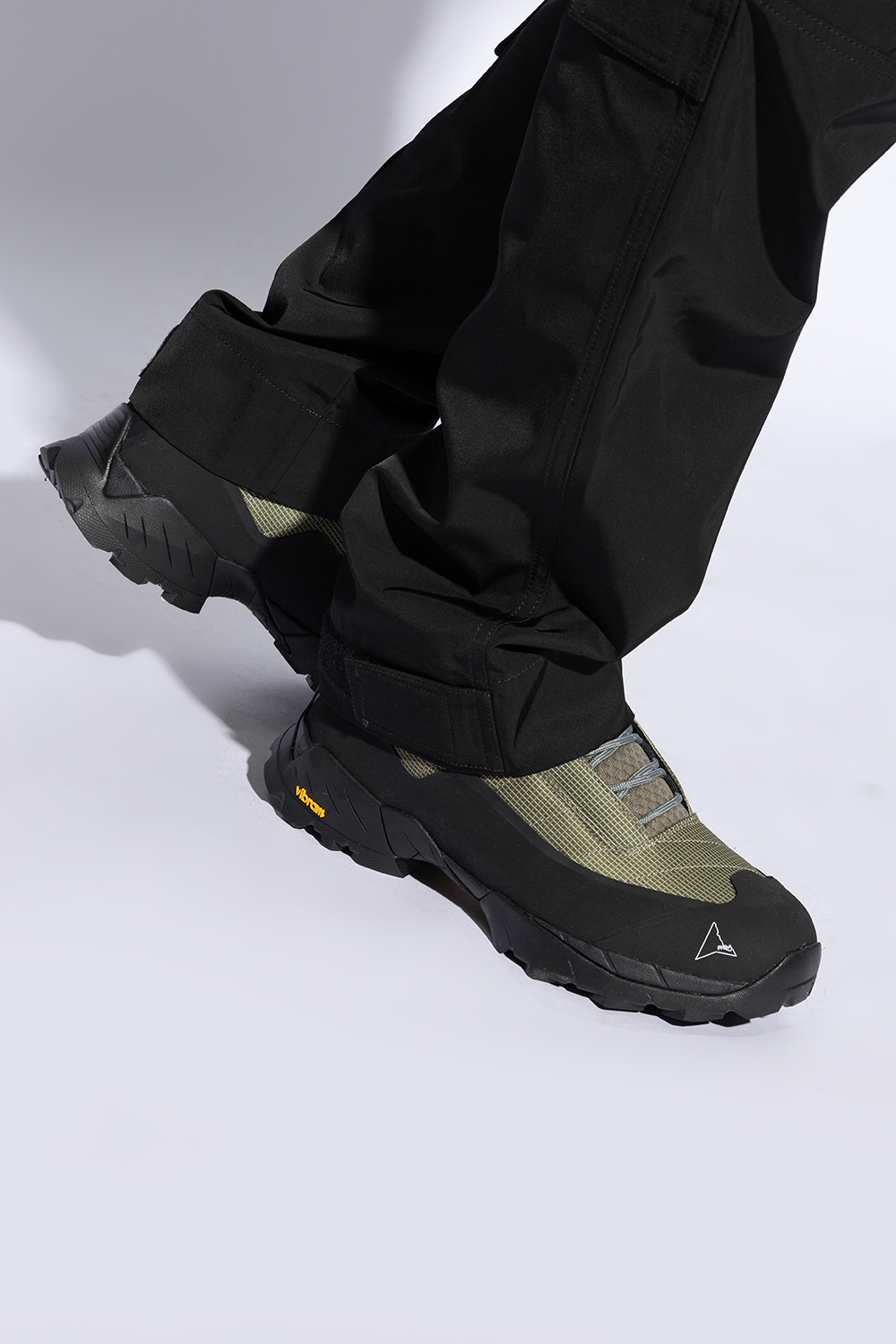 Green 'Katharina' sports shoes ROA - the Crazy 1 ADV remains